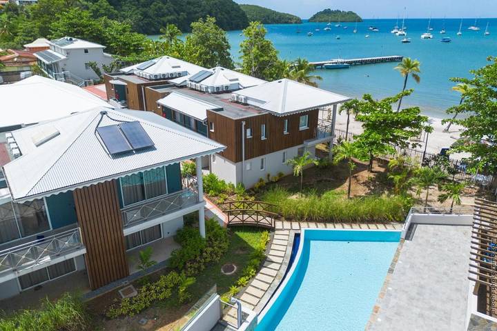 Hôtel pour 4 personnes, avec piscine et jardin
