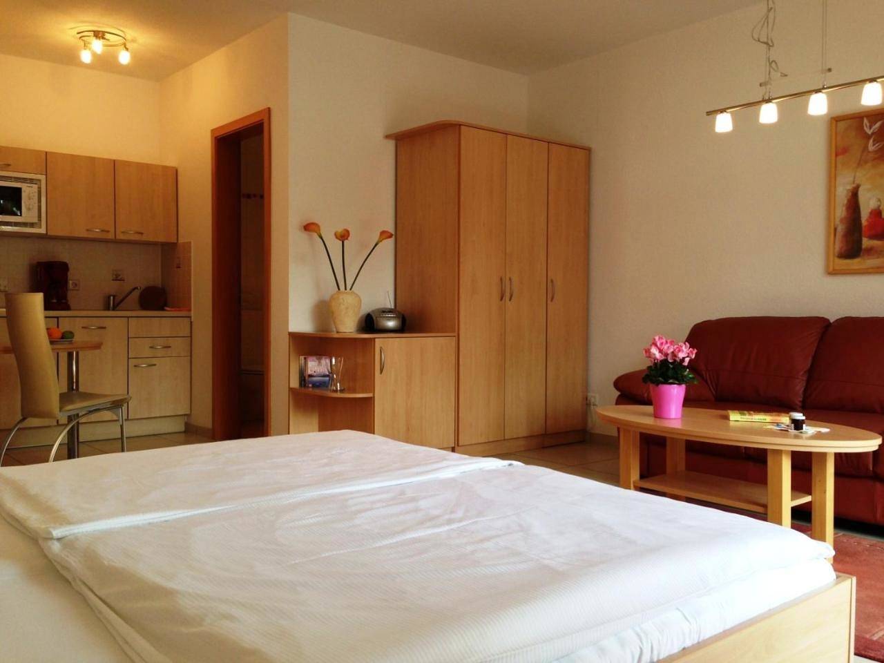 Ganze Wohnung, Studio Apartment in Templin, Barnimerland Region