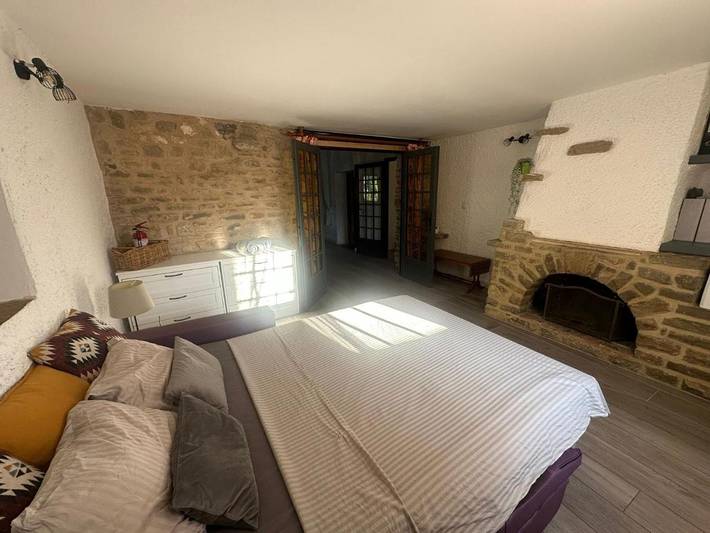 Location de vacances pour 11 personnes, avec vue ainsi que terrasse et piscine à Monteils (Gard) - 4