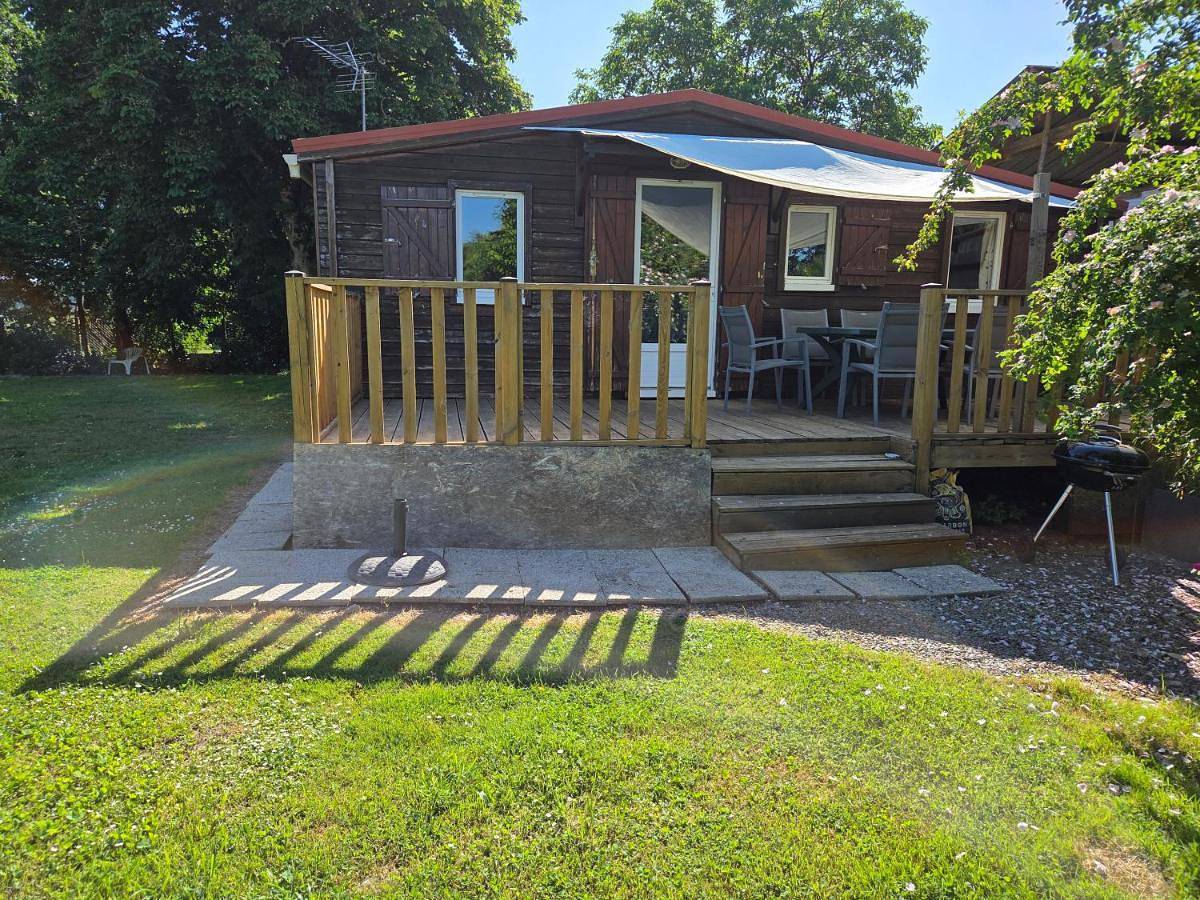 Le Ty Chalet in Bains-sur-Oust, Région de Redon