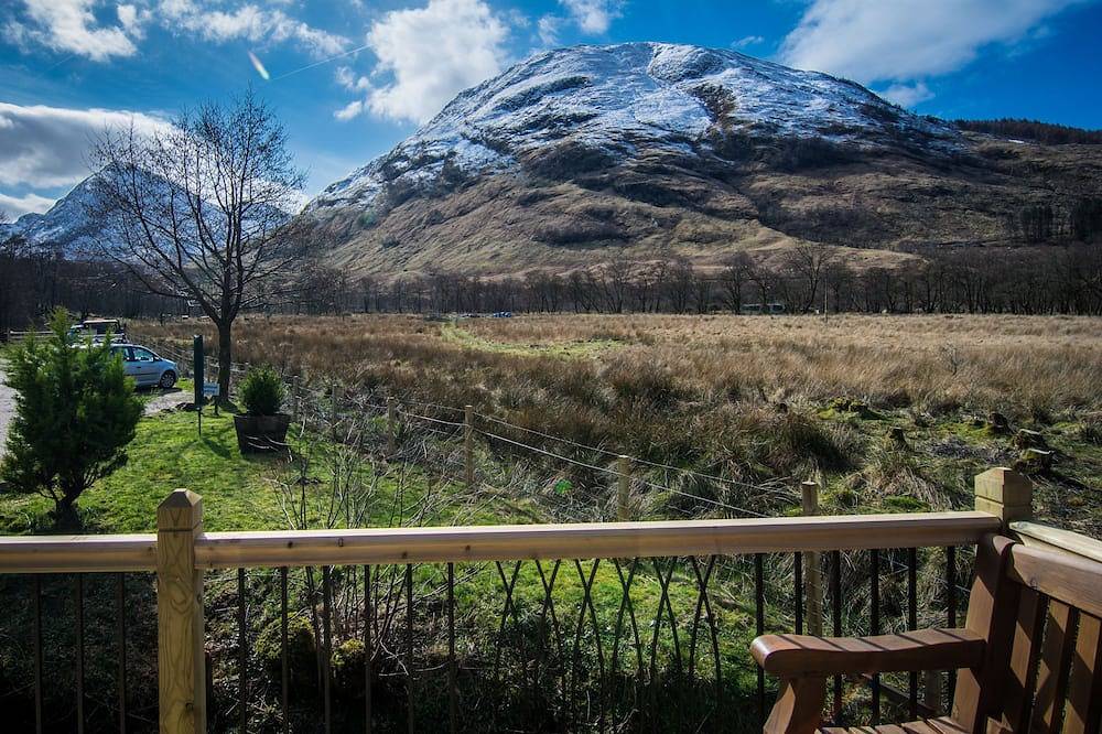Cosy Eco Cabin with stunning views in Glencoe, Highlands
