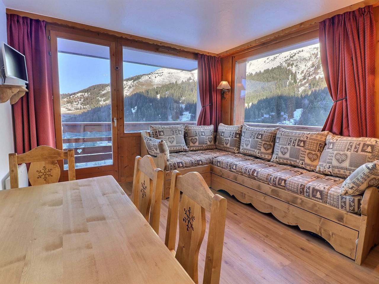 Ganze Wohnung, Charmante 2-Zimmer-Wohnung mit Balkon und Wi-Fi in Méribel, 3* klassifiziert für 4 Personen in Méribel-Mottaret, Les Allues