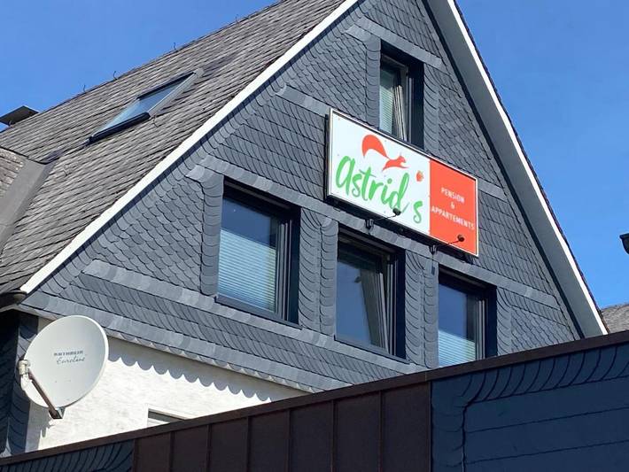 Ferienhaus für 2 Personen, mit Balkon und Garten sowie Ausblick in Altastenberg