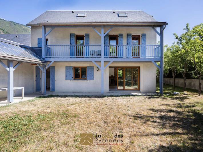 Holiday home for 10 people, with garden - 1
