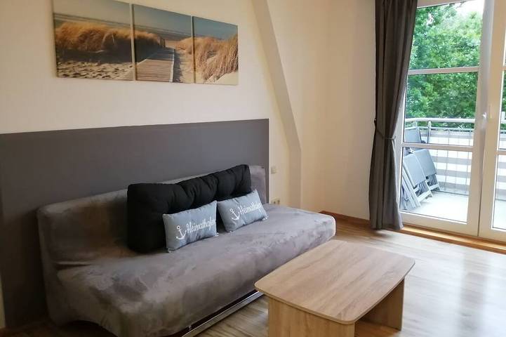 Ferienwohnung für 4 Personen, mit Balkon in Lichtenhagen