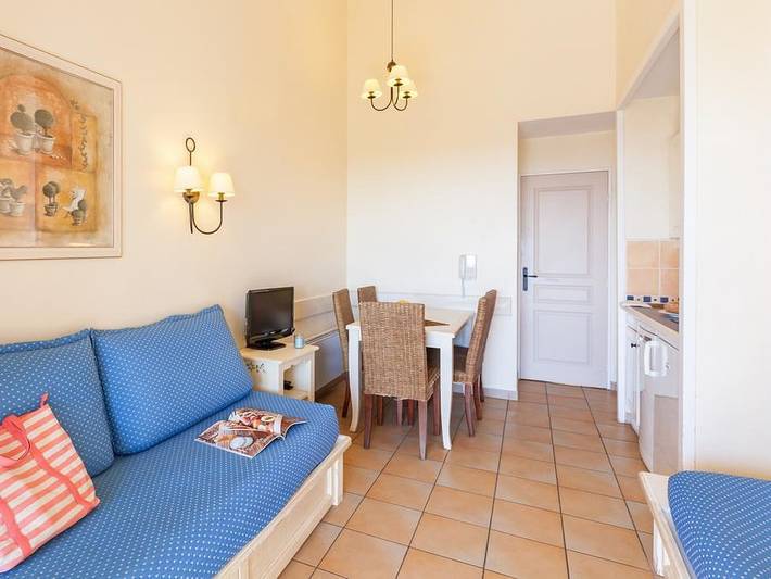Pierre & Vacances Résidence Les Restanques du Golfe de Saint-Tropez - Piso 4 personas - - 1 alcoba - Terraza o balcón in Grimaud, Costa mediterránea (Francia)