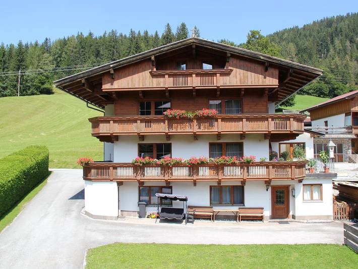 Ferienwohnung für 5 Personen, mit Balkon, mit Haustier in Kaisergebirge