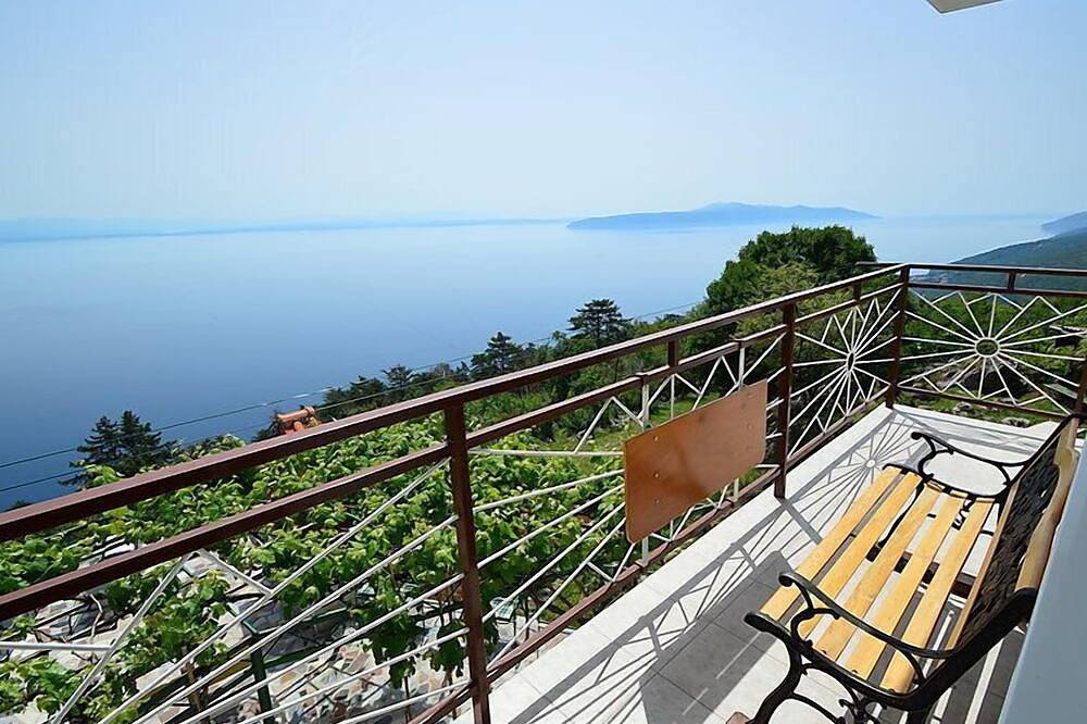 Ganze Wohnung, Ferienwohnung Josip by Interhome in Medveja, Opatija Riviera