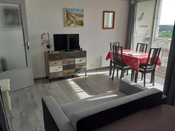 Apartamento de vacaciones para 2 personas, con balcón y vistas - 1
