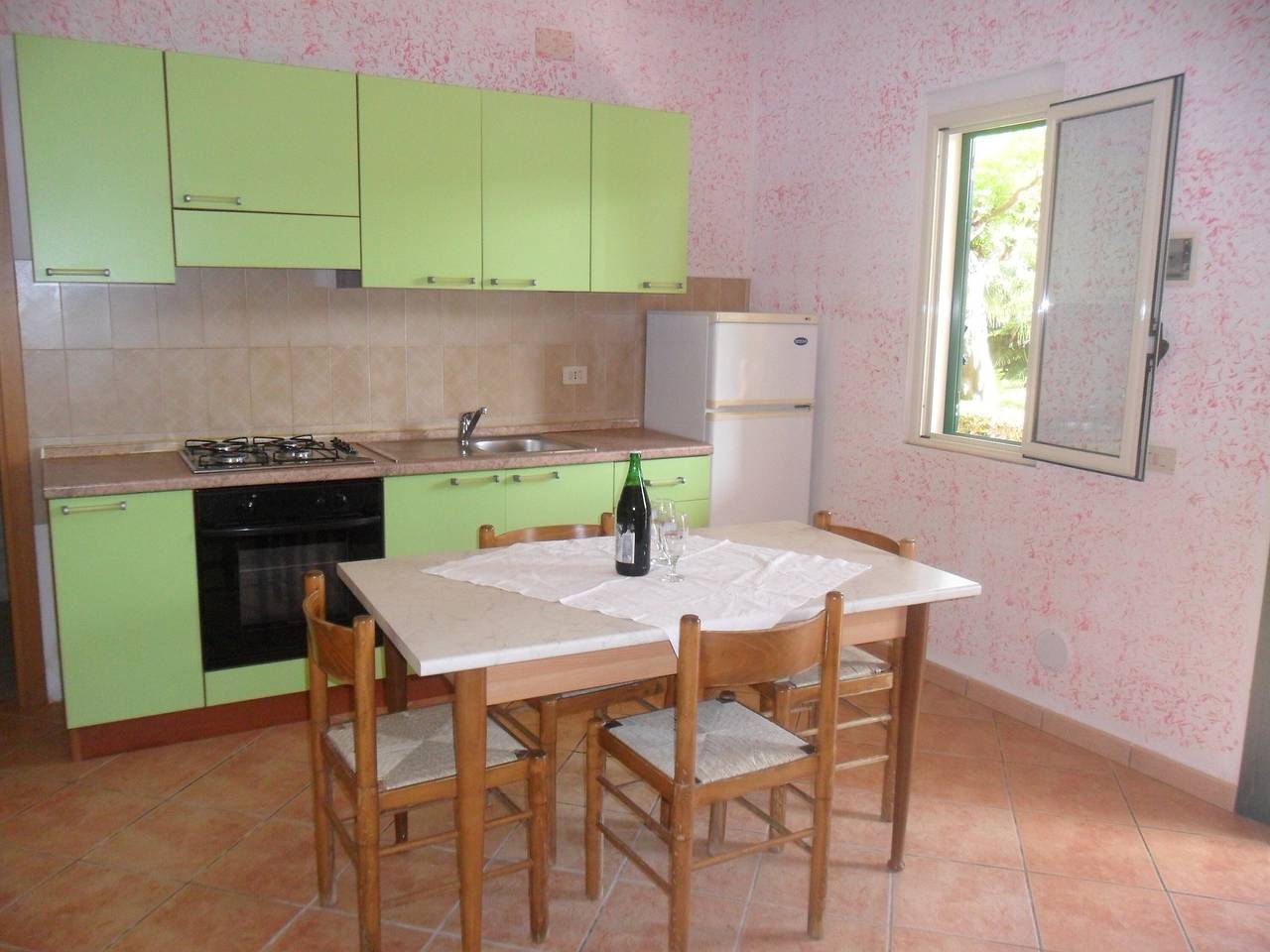 Appartement entier, Appartement 'Agriturismo Heaven Trilocale 4' avec vue sur la mer, piscine partagée et Wi-Fi in Santa Maria (Vibo Valentia), Province de Vibo Valentia