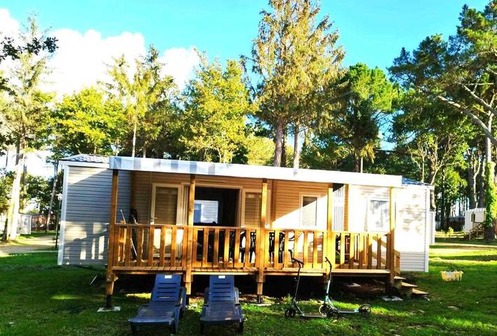 Appartement de vacances pour 6 personnes, avec jardin et piscine