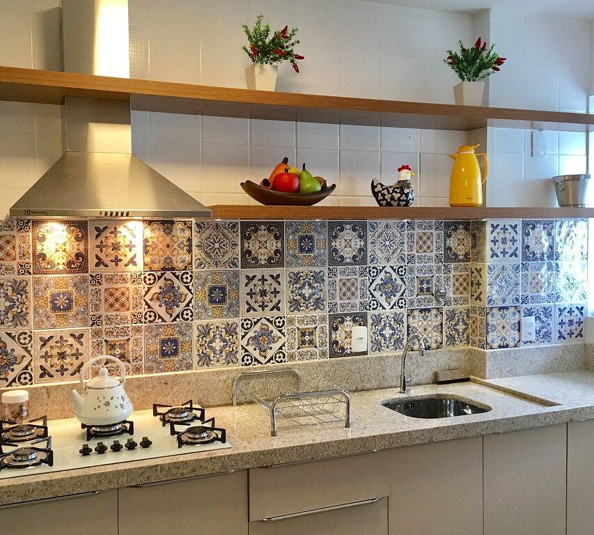 Ganze Wohnung, 50% Rabatt Auf Niedrige Temperation Der Wind Abgehoben, Central Beach, für 4 Personen. 180 m der Hose in Balneário Camboriú, Litoral Catarinense