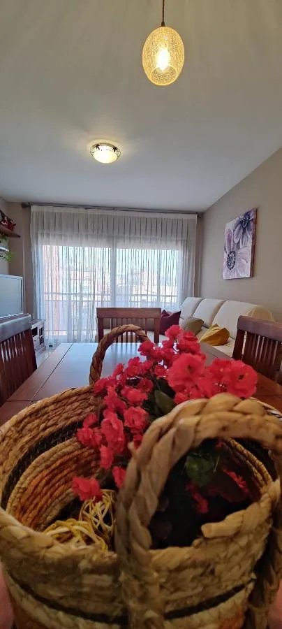 Apartamento de vacaciones para 4 personas, con vistas y terraza - 1