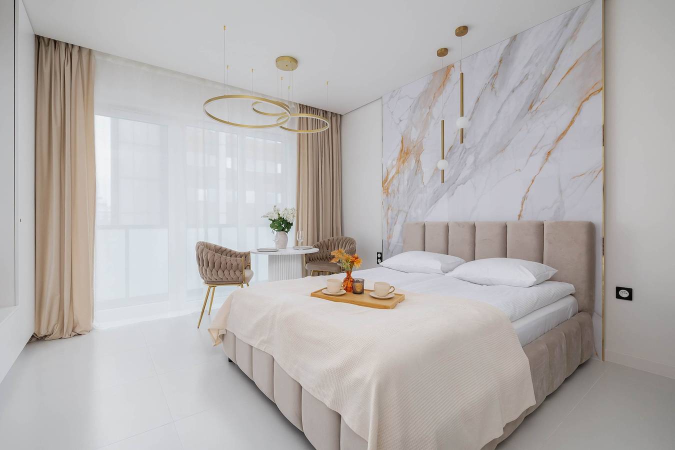 Ganzes Studio, Zabrska 15 Katowice | Modern Studio for 2 Persons | Parking & Balcony | Business Travel | Centre of Katowice in Kattowitz, Schlesien