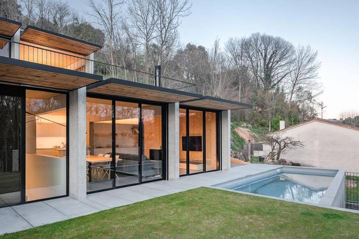 Location de vacances pour 6 personnes, avec jardin ainsi que piscine et vue à Olot - 2