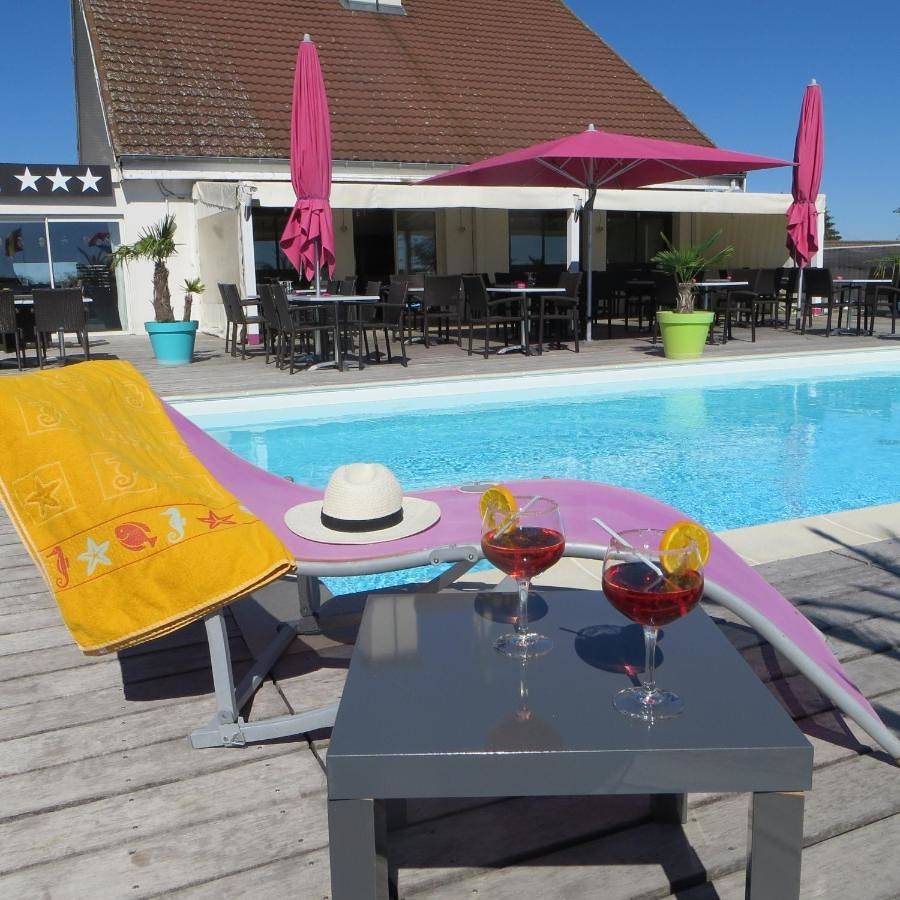 Double or Twin Room in Couchey, Région de Dijon