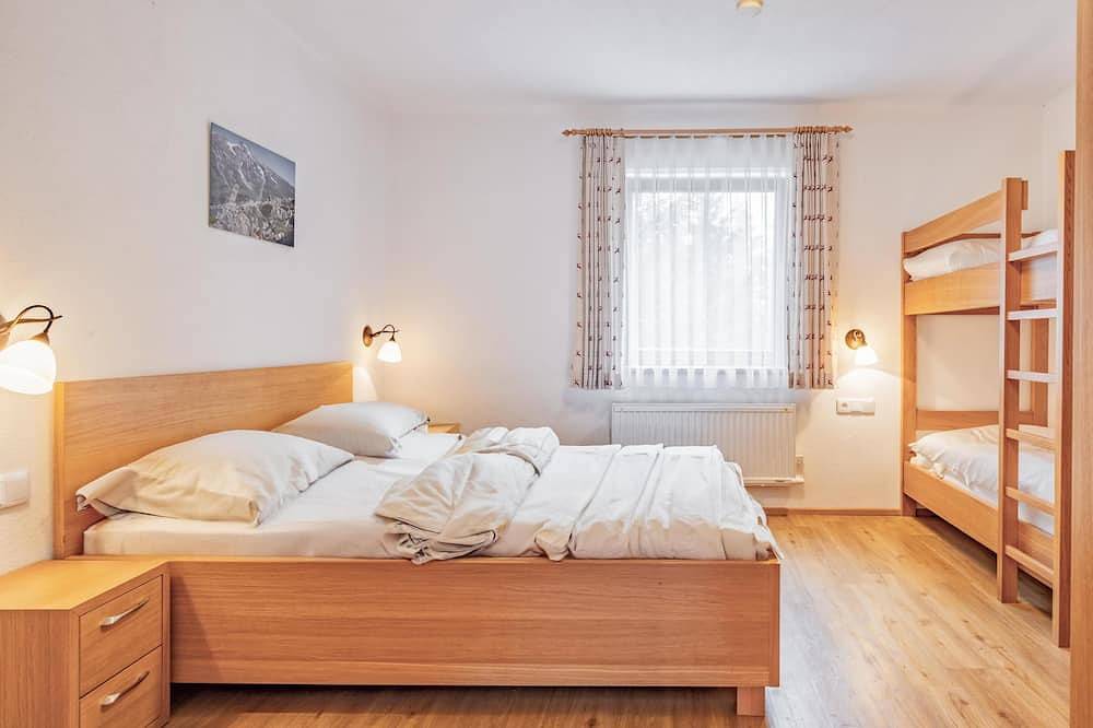 Ferienhaus mit Sauna, nur 1,2 km zum Skilift in Hochkrimml, Krimml