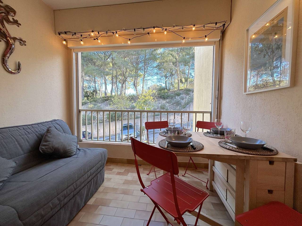 Appartement entier, Studio au calme avec piscine à Sanary-sur-Mer in Sanary-sur-Mer, Région de Toulon