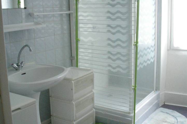 Gîte pour 4 personnes, avec piscine à Beaumont-de-Lomagne - 4