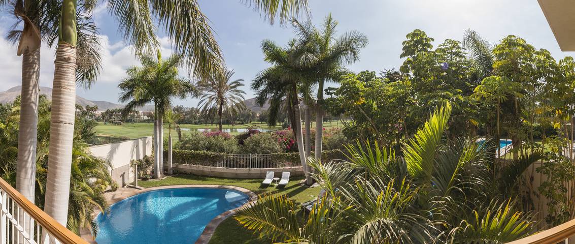 Villa Solaris Privé in Playa de las Américas, Arona