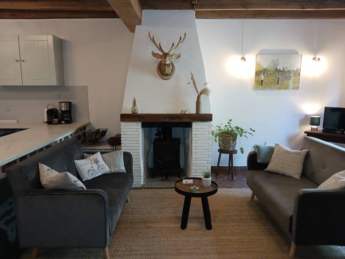 Gîte pour 6 personnes, avec piscine, animaux acceptés