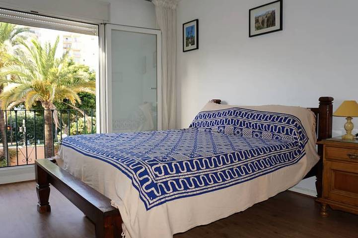 Maison de ville Dans Prime Location en recherché Belgravia Clu in Puerto Deportivo de Estepona, Estepona