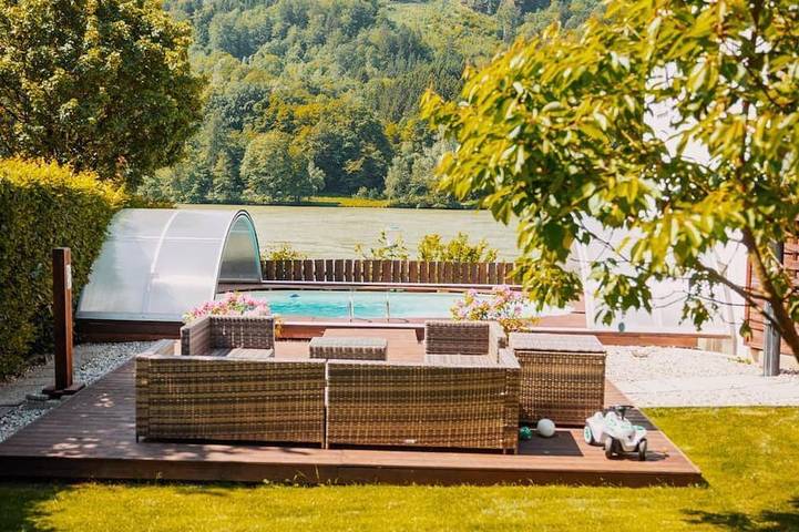 Ferienhaus für 7 Personen, mit Pool und Garten