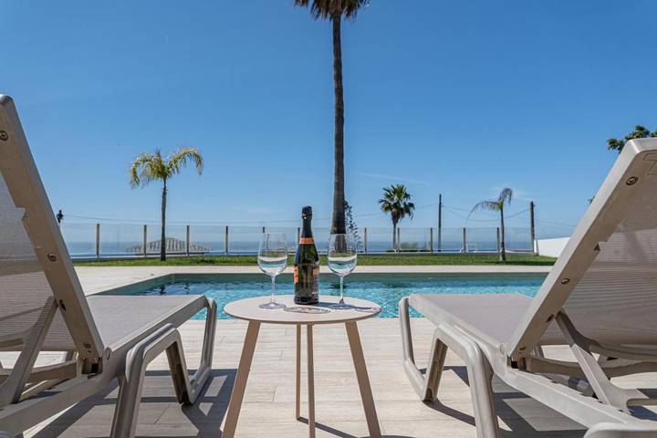 Chalet para 8 personas, con jardín además de jacuzzi y piscina en Costa Tropical - 2