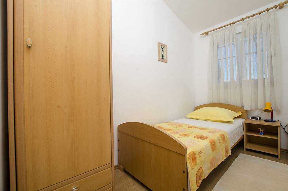 Ganze Wohnung, Ferienwohnungen Oliva - Maslinica in Maslinica, Solta