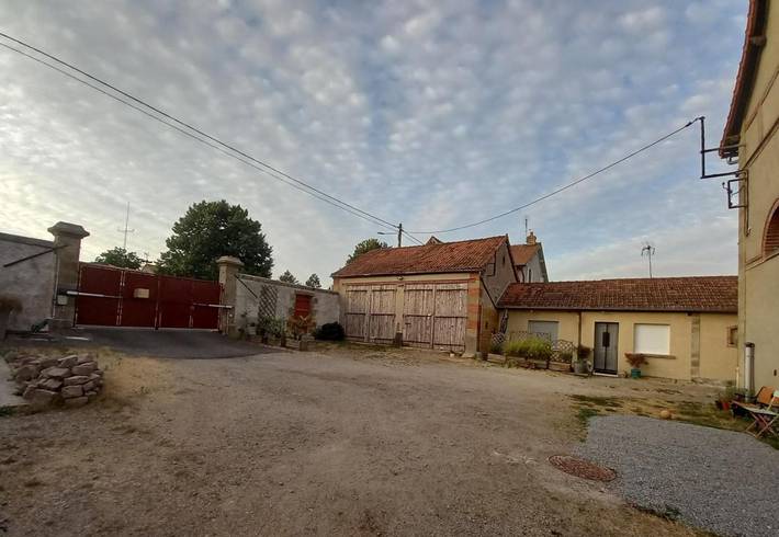 Location de vacances pour 5 personnes, avec jardin à Souvigny - 4