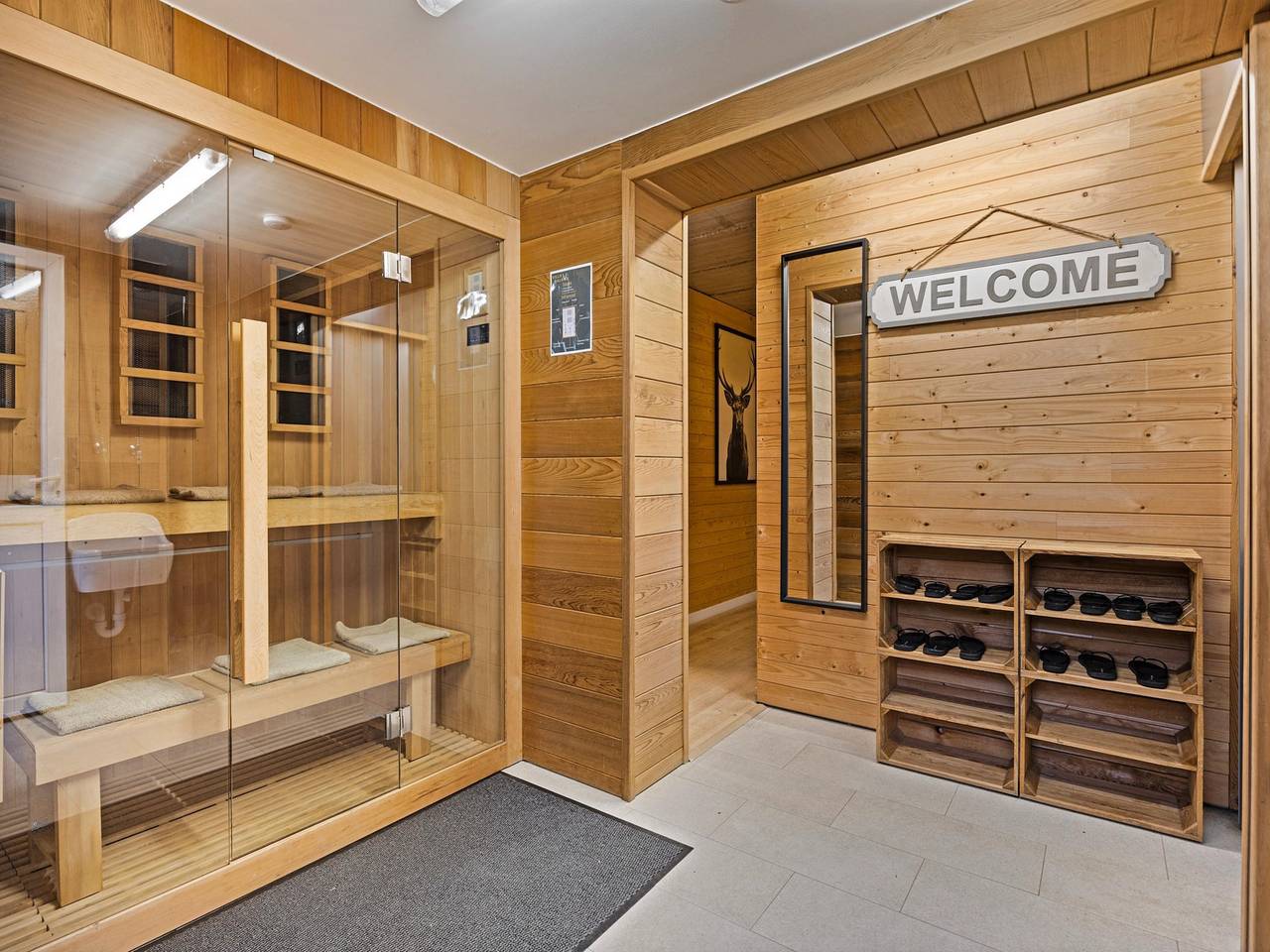 Elegante chalet in Manhay met sauna in Dochamps, Manhay