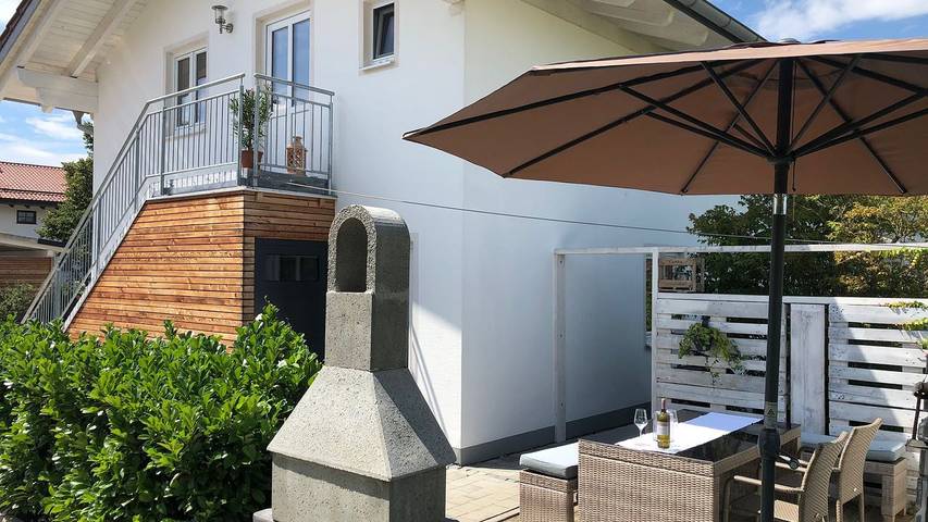 Ferienwohnung für 4 Personen, mit Terrasse, kinderfreundlich in Gstadt am Chiemsee