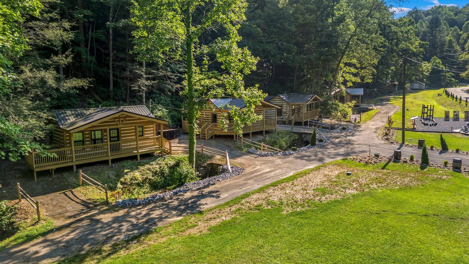 Holiday Apartment for 16 People in Sevier County