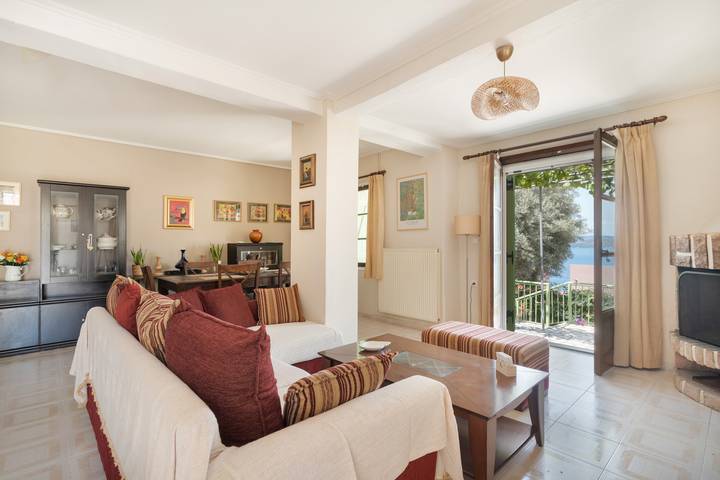 Location de vacances pour 6 personnes, avec jardin, animaux acceptés à Leucade - 4