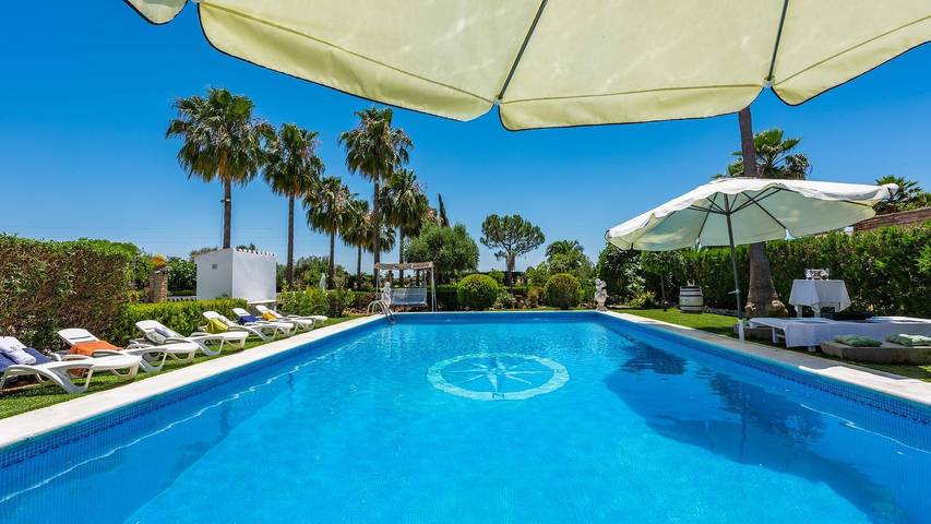 Casa Campo La Capilla Los Palacios y Villafranca by Ruralidays in Los Palacios y Villafranca, Provincia de Sevilla