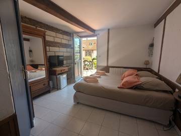 Chambre d’hôte pour 2 personnes, avec jardin et piscine dans Hauts-de-France