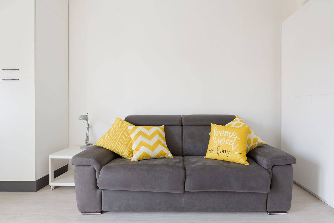 Ganze Wohnung, Cosy Studio 1,5km far from Iulm University! in Mailand, Mailand Provinz