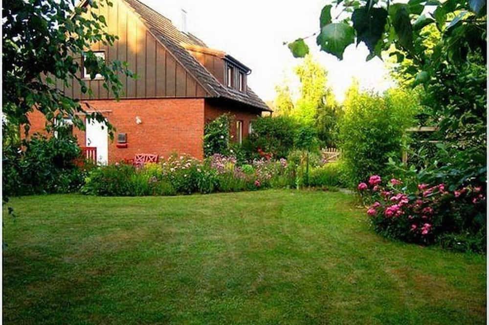 Ganze Wohnung, Ferienhaus Nordlys - Fewo Dachgeschoss - Ferienhaus Nordlys in Glücksburg, Flensburger Förde