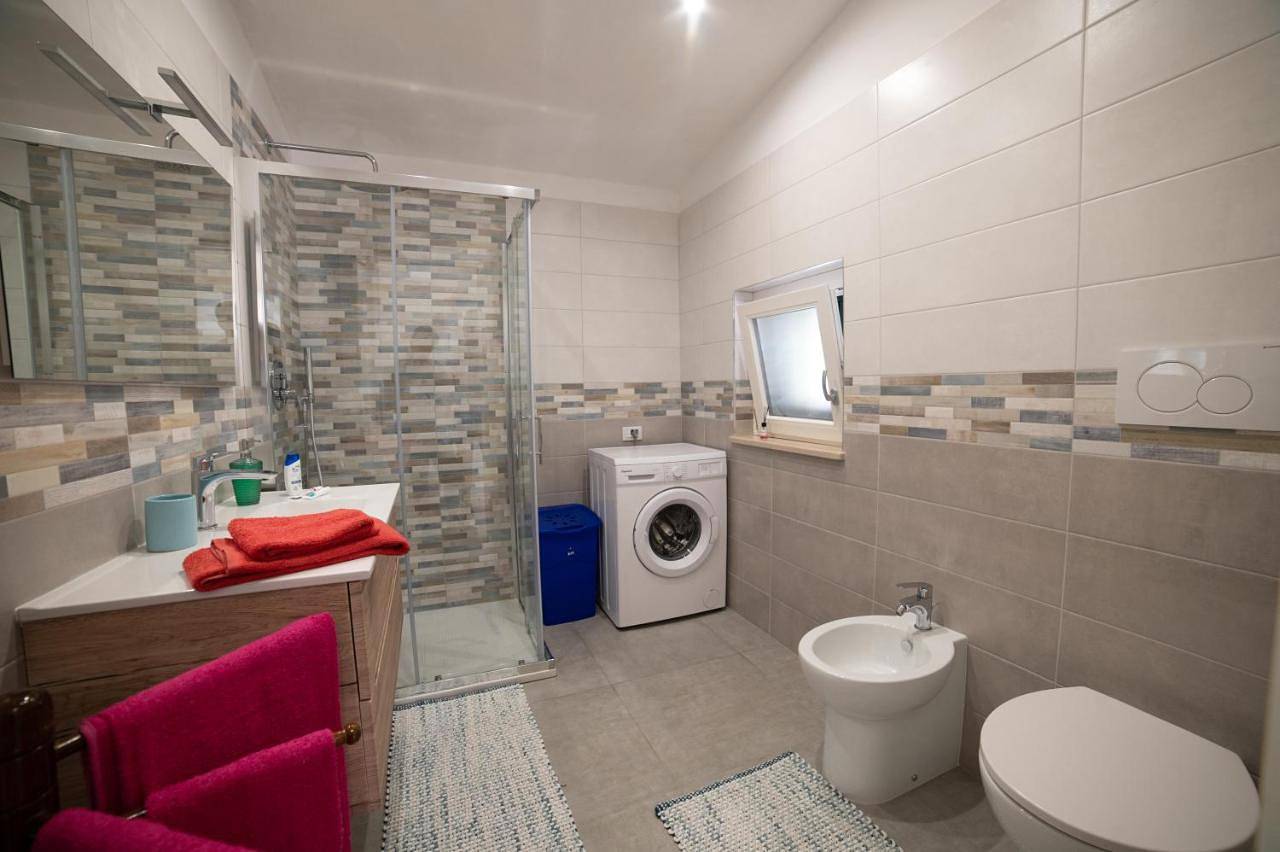 Ganze Wohnung, L' antico portone in Vico del Gargano, Gargano