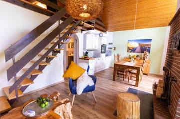 Gîte pour 4 personnes, avec terrasse ainsi que jardin et vue à Roetgen