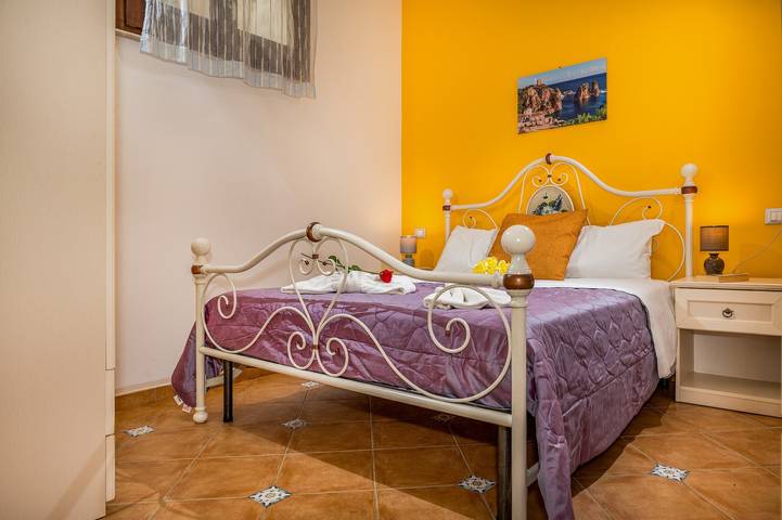 Ganze Wohnung, Cantina Vito 2 km von der Reserve von Zingaro in Scopello, Castellammare del Golfo