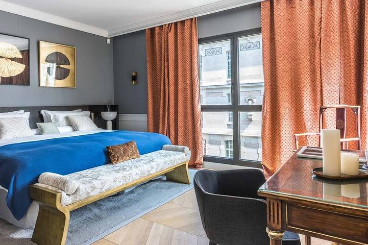 Villa pour 10 personnes, avec Jardin à Paris - 2