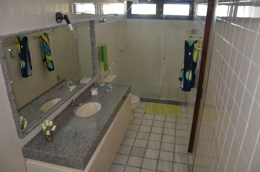 Ausgezeichnete Strandhaus mit Pool, Swim-up Bar und meine Fußballplatz in Ilha de Itamaracá, Litoral Norte de Pernambuco