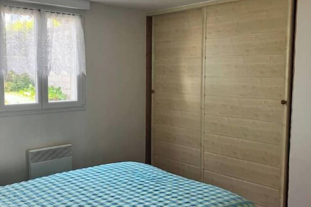 Appartement entier, Appartement à louer face à la mer.idéal pour se reposer et se ressourcer in Île de Batz, Ceinture Dorée