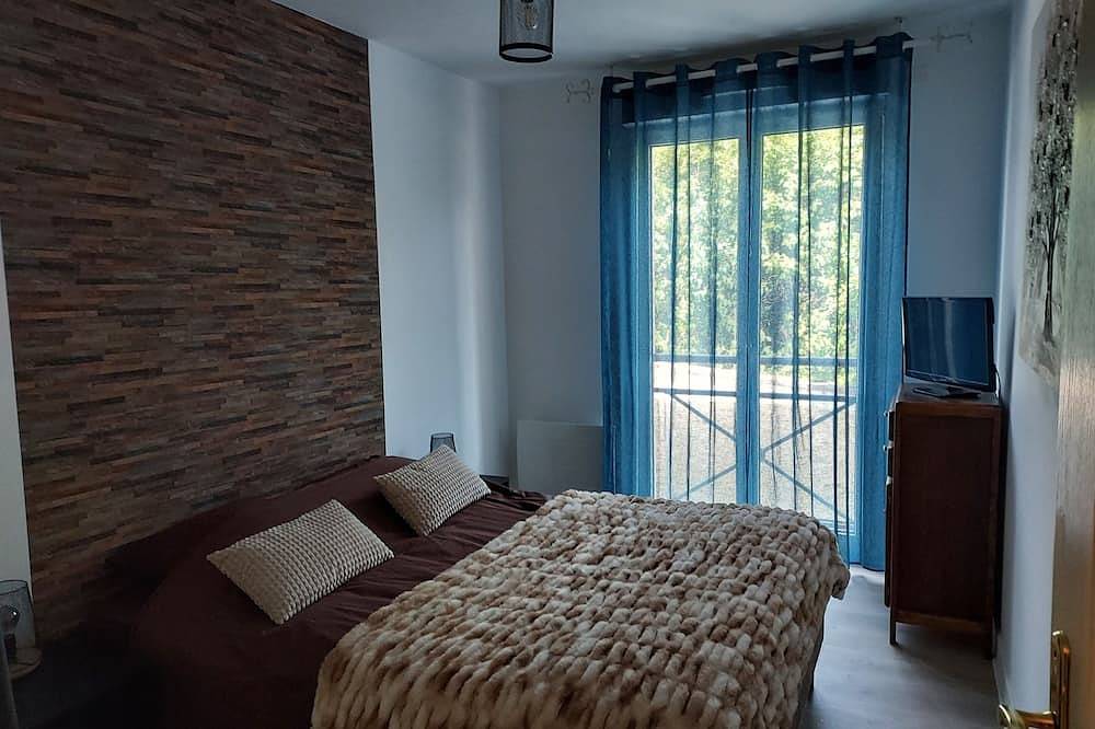Apartamento entero, Georges, un Appartement au Look Chic Rustique in Saint-Georges-sur-Baulche, Auxerre region