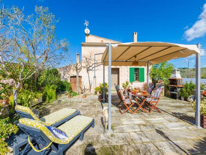 Villa für 6 Personen, mit Pool und Terrasse sowie Garten - 1