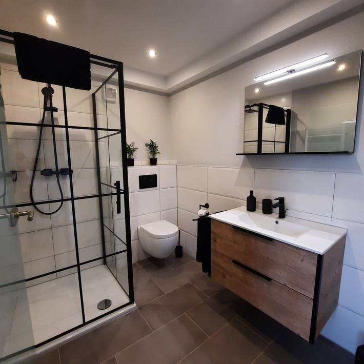 Ferienwohnung für 4 Personen, mit Balkon und Terrasse sowie Garten und Ausblick in Rauschenberg