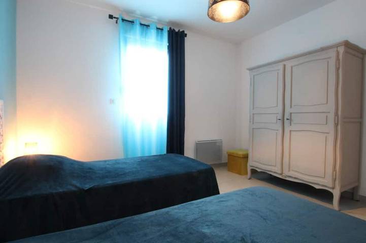 Gîte pour 4 personnes, avec jardin à Lessay - 4