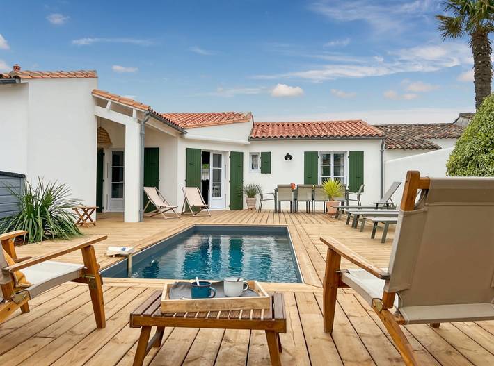 Gîte pour 6 personnes, avec jardin ainsi que piscine et terrasse - 1