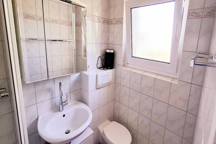 Ferienhaus für 3 Personen, mit Pool und Terrasse sowie Garten in Rostock und Umgebung - 4